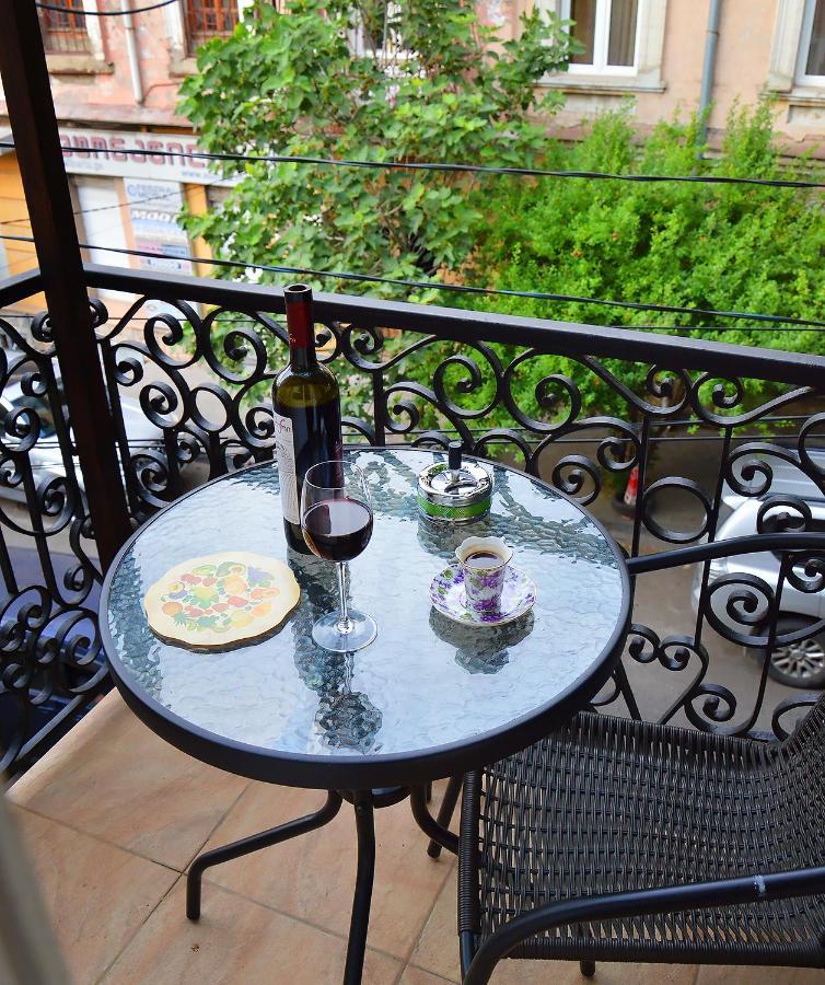 Always Welcome Tbilisi Exterior foto